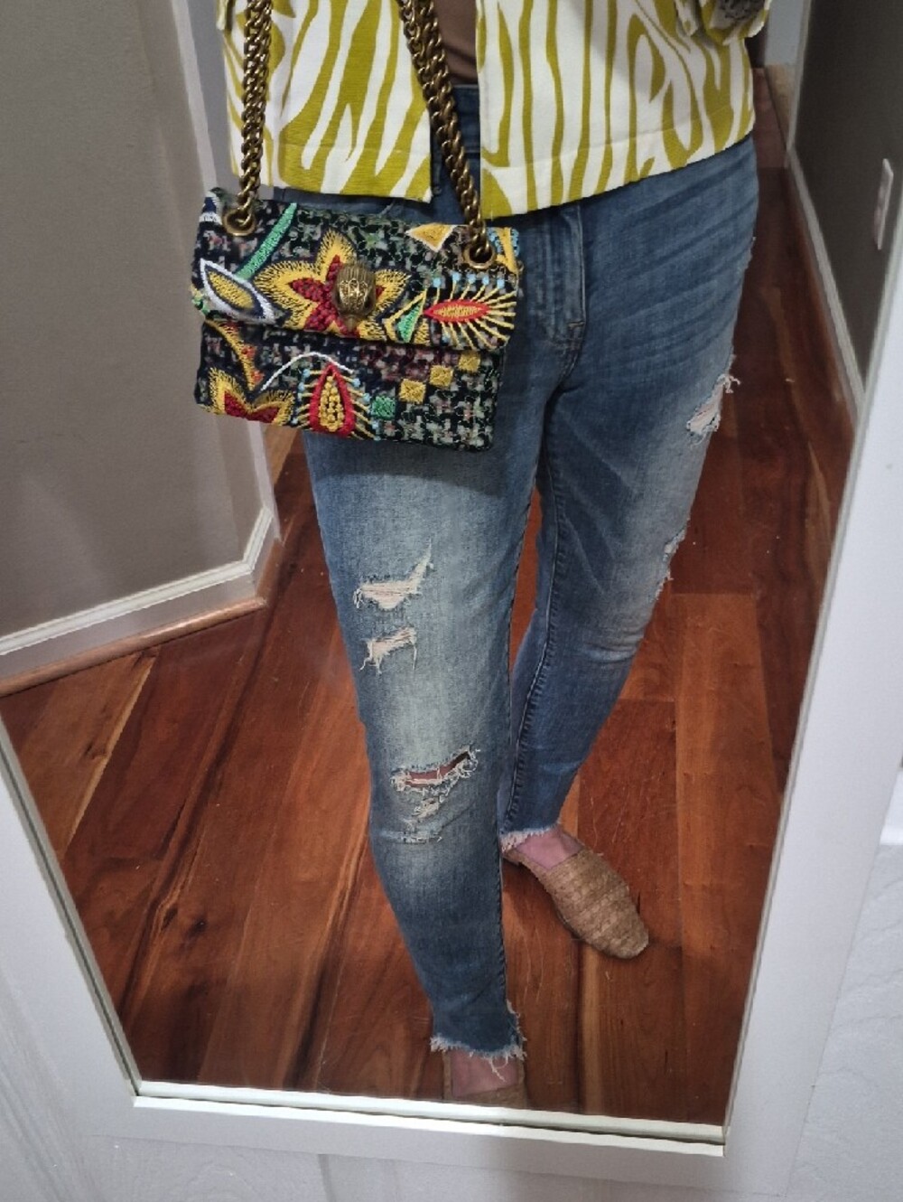 Kurt Geiger Embroidered Multicolor Chain Crossbody